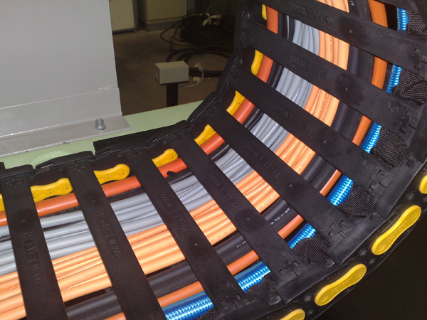 某世界500強(qiáng)中國(guó)公司高柔性拖鏈電纜項(xiàng)目